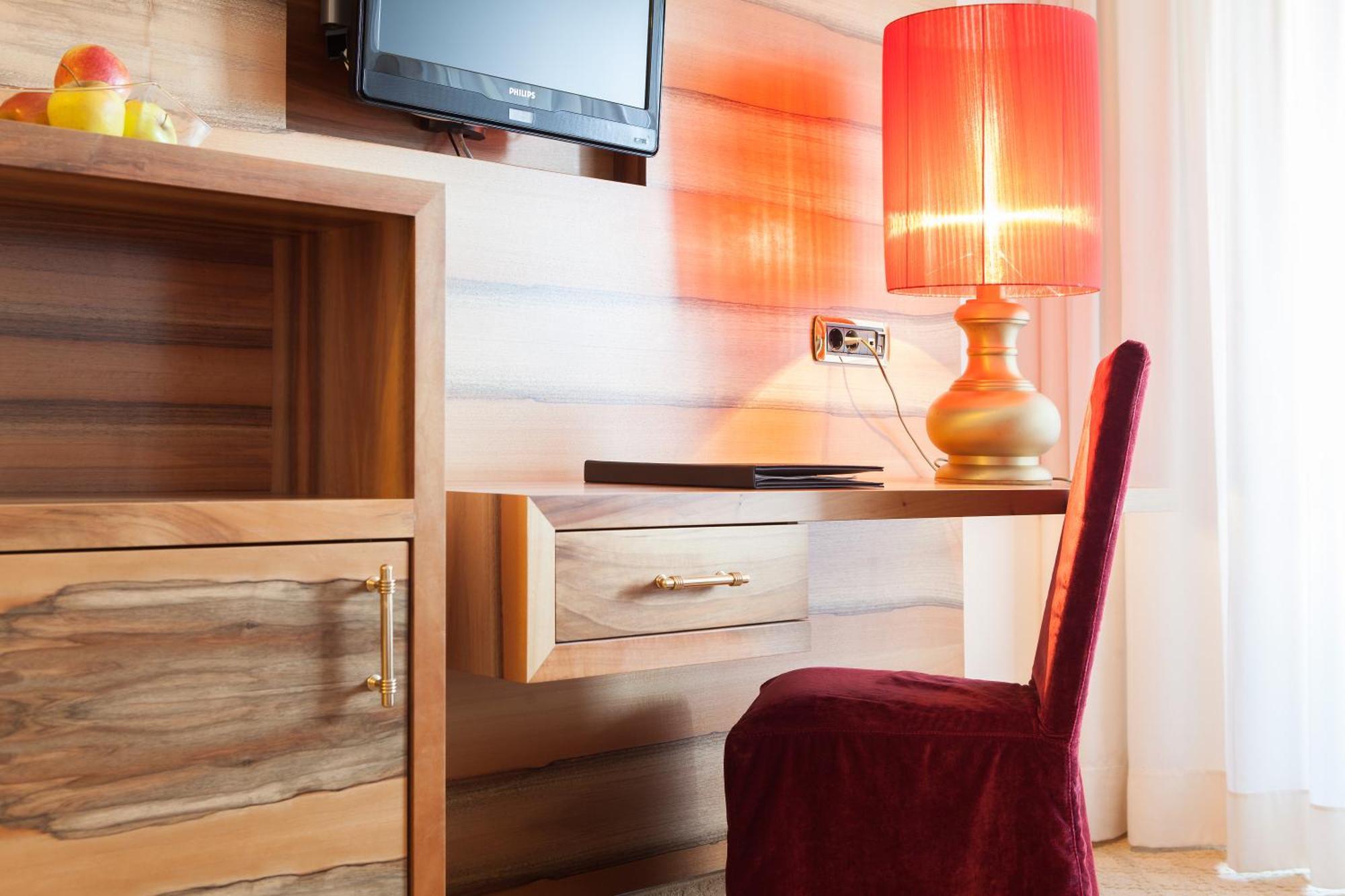 Hotel Hohenwart Schenna Extérieur photo