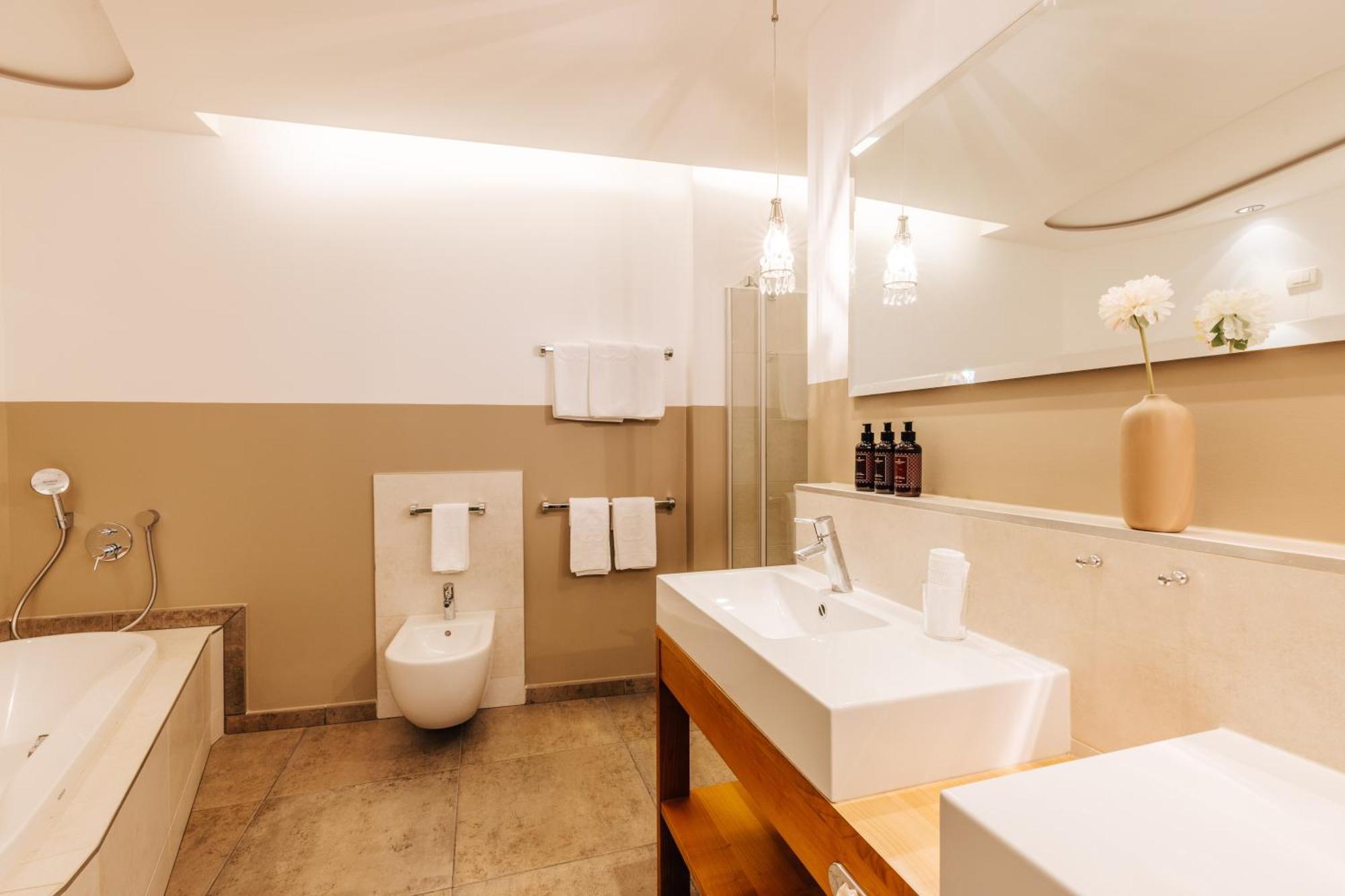 Hotel Hohenwart Schenna Extérieur photo